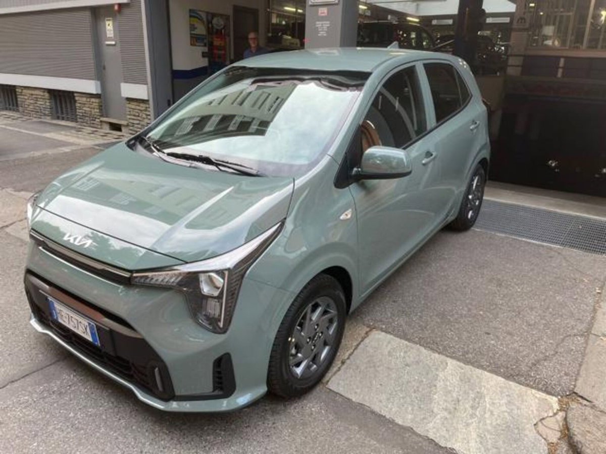 Kia Picanto 1.0 gdi Gpl Urban (2)