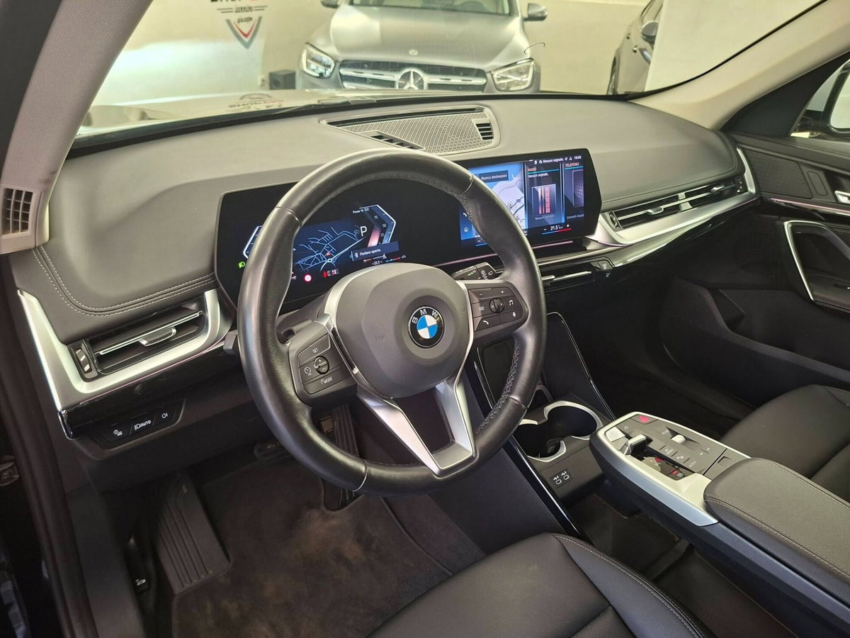 BMW X1 xDrive 23d xLine (13)