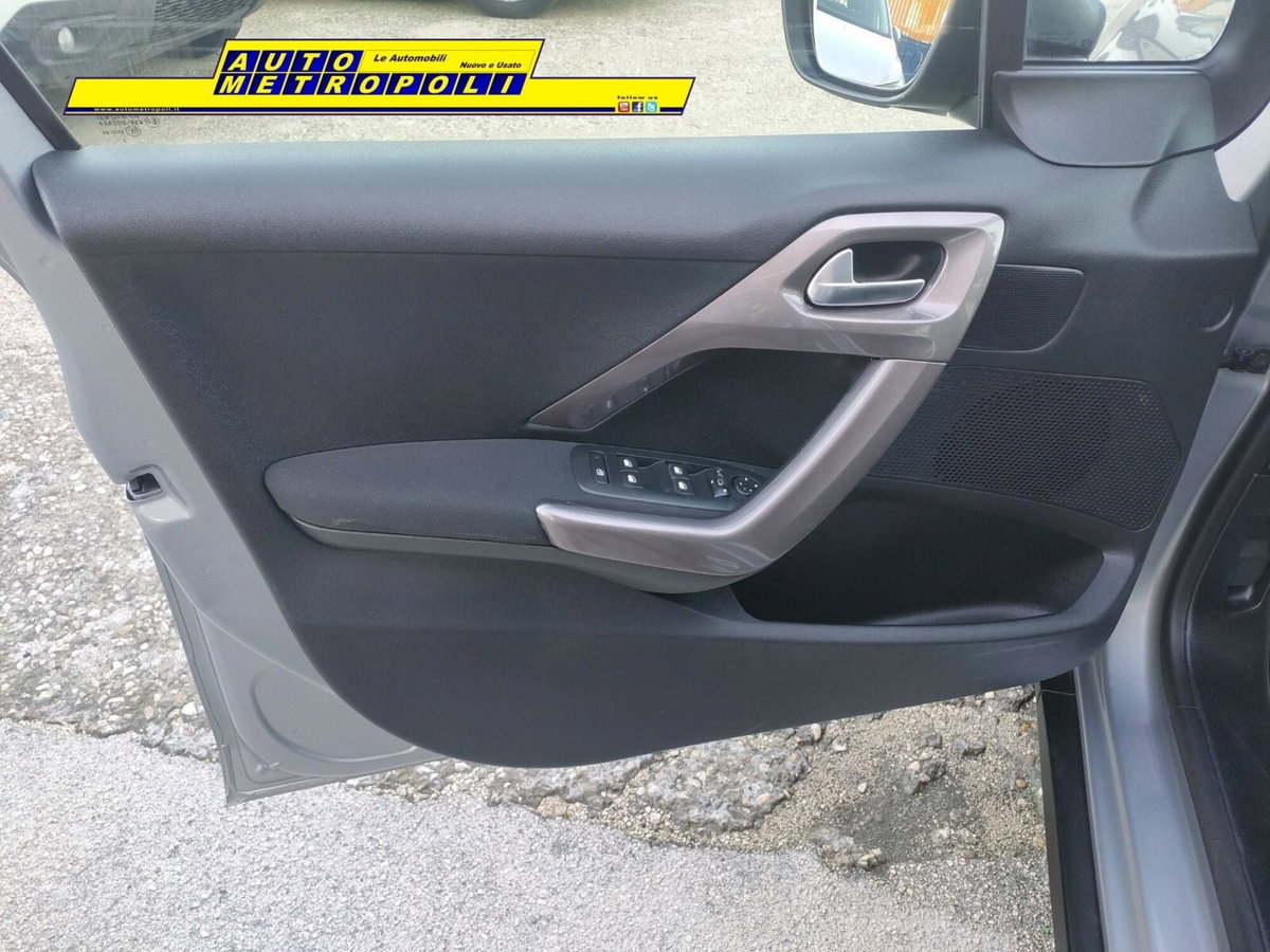Peugeot 2008 HDi 68CV Active (12)