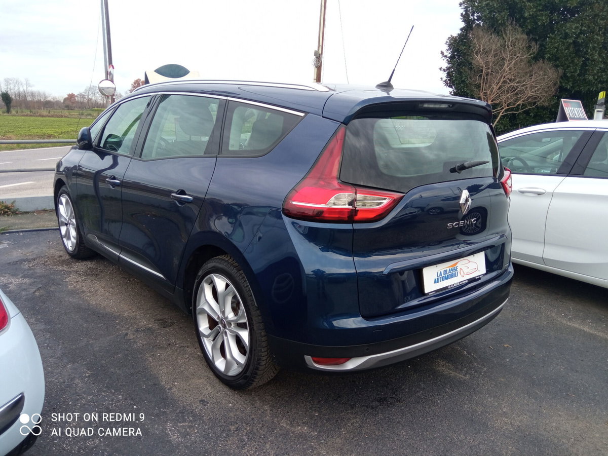 Renault Grand Scénic 1.7 blue dci Sport Edition 120cv (2)