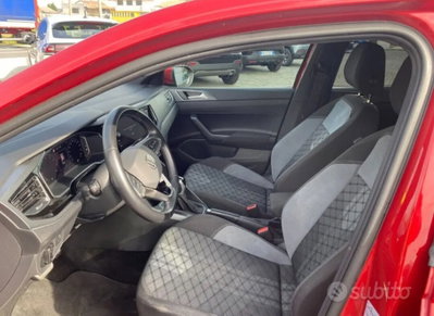 Volkswagen Taigo 1.0 tsi R-Line 115cv dsg (13)