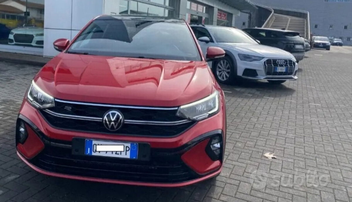 Volkswagen Taigo 1.0 tsi R-Line 115cv dsg (7)