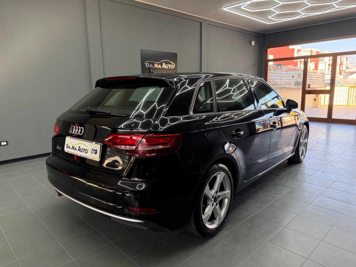 Audi A3 Sportback 1.6 TDI 116 CV S tronic Sport (10)