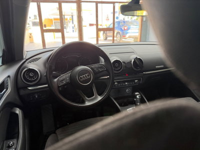 Audi A3 Sportback 1.6 TDI 116 CV S tronic Sport (13)