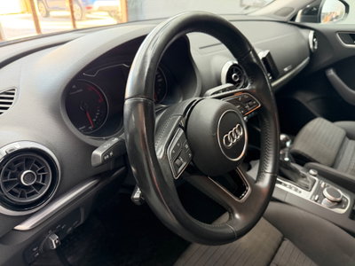 Audi A3 Sportback 1.6 TDI 116 CV S tronic Sport (18)
