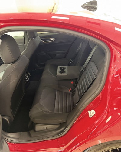 Alfa Romeo Giulia 2.2 Turbodiesel 160 CV AT8 Sprint (10)