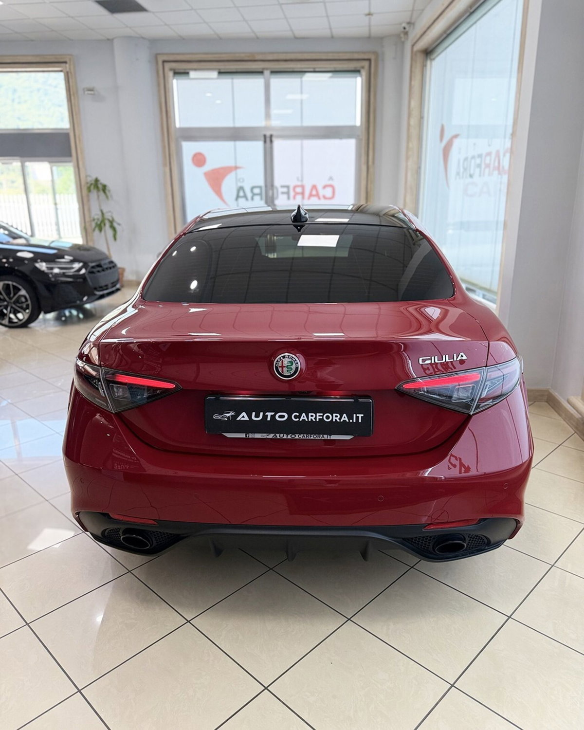 Alfa Romeo Giulia 2.2 Turbodiesel 160 CV AT8 Sprint (4)