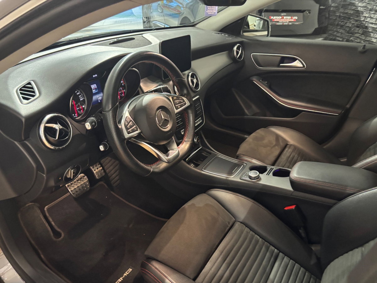 Mercedes-Benz CLA Shooting Brake 200 d Automatic Premium (10)