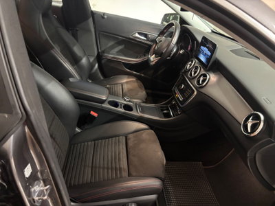 Mercedes-Benz CLA Shooting Brake 200 d Automatic Premium (16)