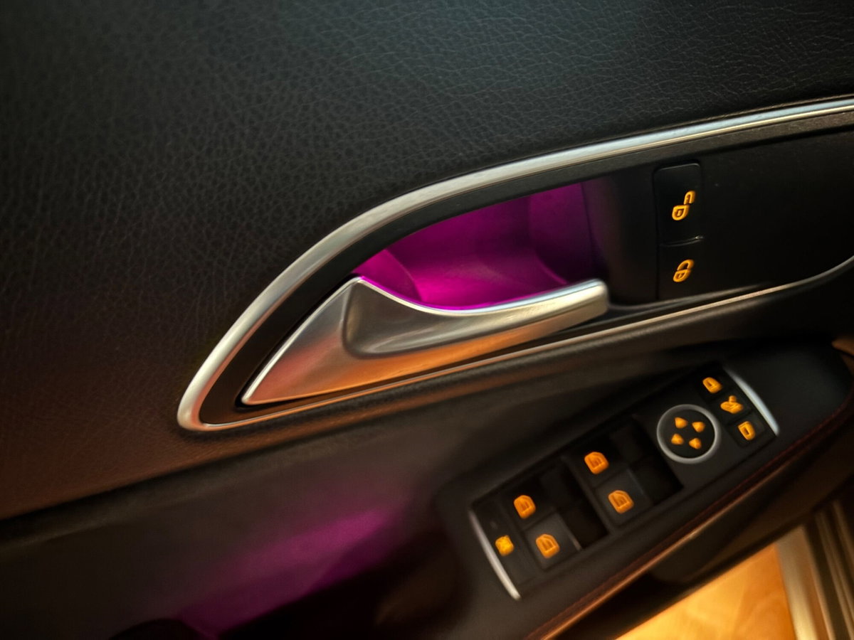 Mercedes-Benz CLA Shooting Brake 200 d Automatic Premium (19)