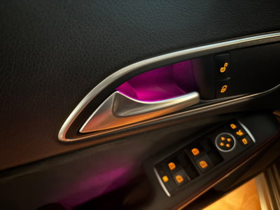 Mercedes-Benz CLA Shooting Brake 200 d Automatic Premium (19)