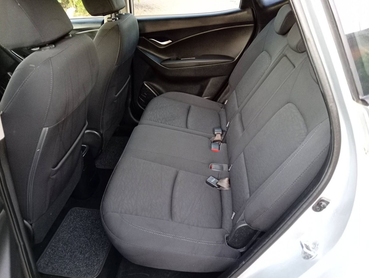 Hyundai ix20 1.4 CRDI 90 CV Style (17)