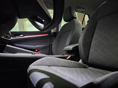 Volkswagen Golf 2.0 TDI DSG SCR Life (8)