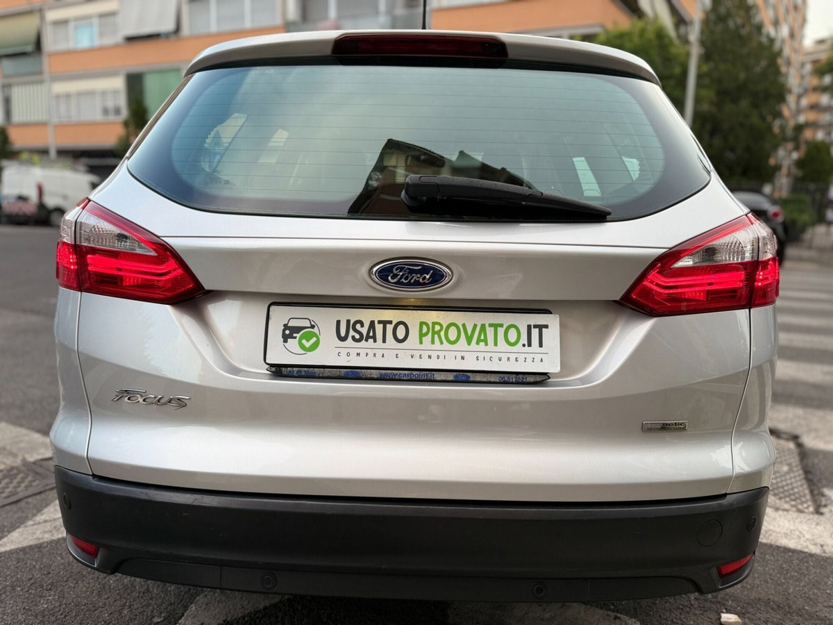 Ford Focus Station Wagon 1.0 EcoBoost 125 CV Start&Stop SW Titanium (6)