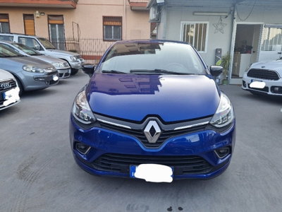 Renault Clio dCi 8V 75 CV 5 porte Moschino Life usata