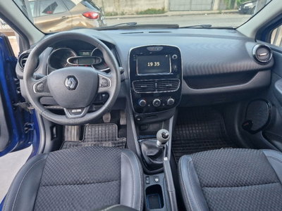 Renault Clio dCi 8V 75 CV 5 porte Moschino Life (7)