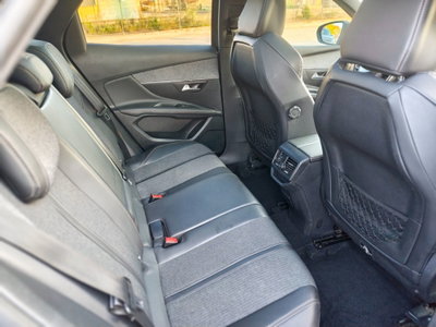 Peugeot 3008 BlueHDi 120 S&S EAT6 GT Line (13)