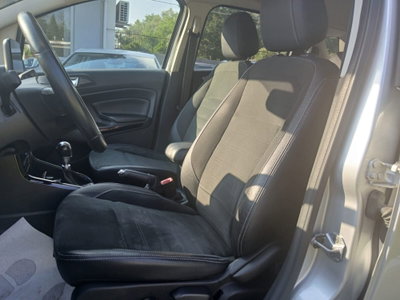 Ford EcoSport 1.0 EcoBoost 100 CV ST-Line (7)