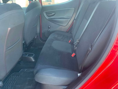 Lancia Ypsilon 1.2 69 CV 5 porte Platinum (10)
