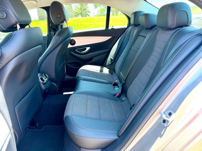 Mercedes-Benz Classe E 220 d Auto Premium Plus (12)