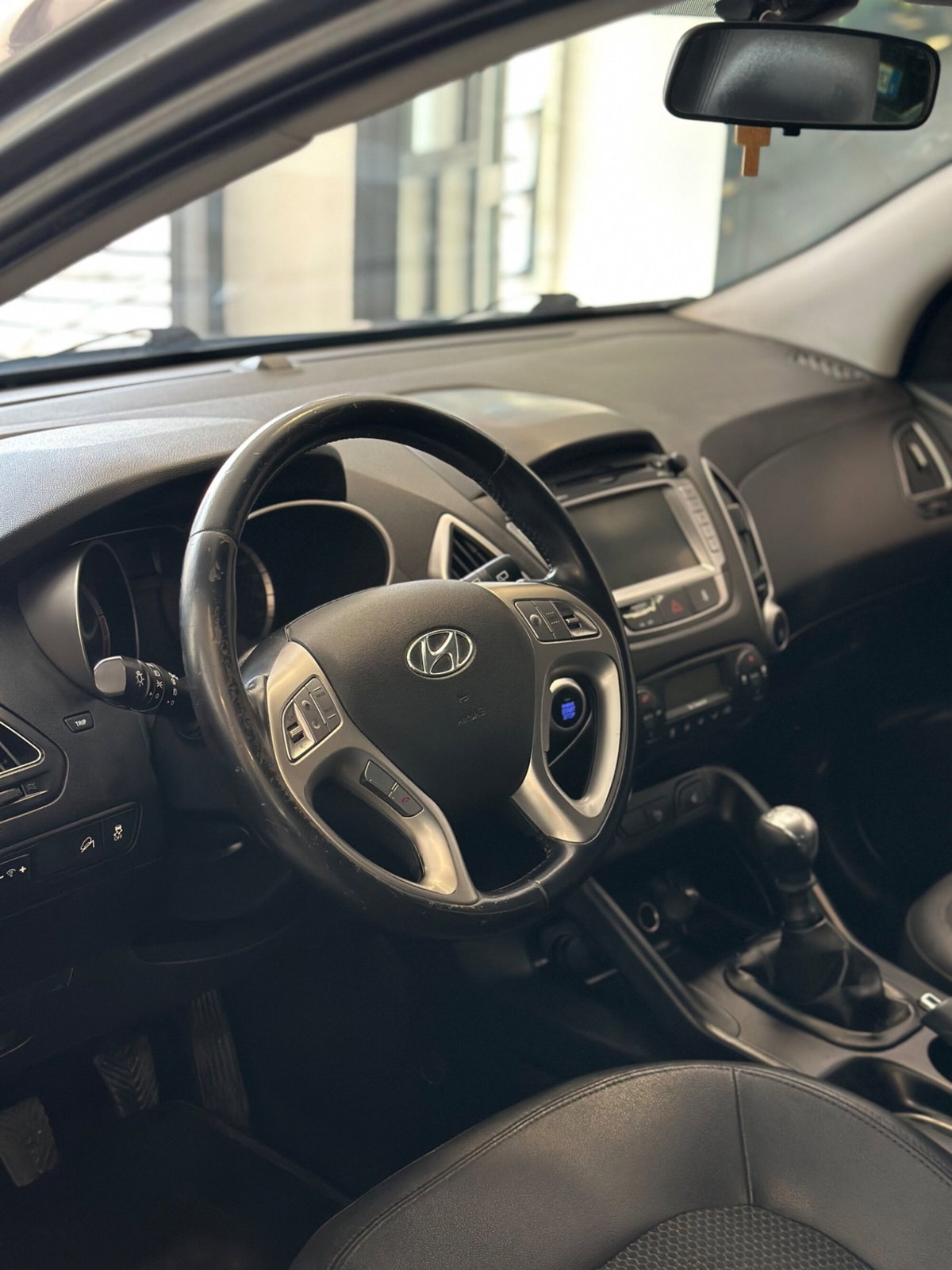 Hyundai ix35 1.7 CRDi 2WD Xpossible (7)