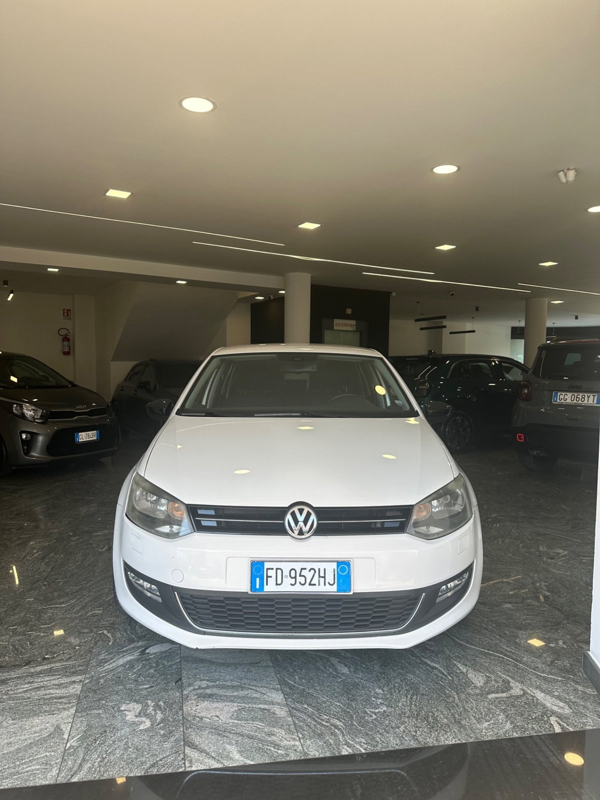 Volkswagen Polo 1.2 TDI DPF 5 p. Trendline (2)