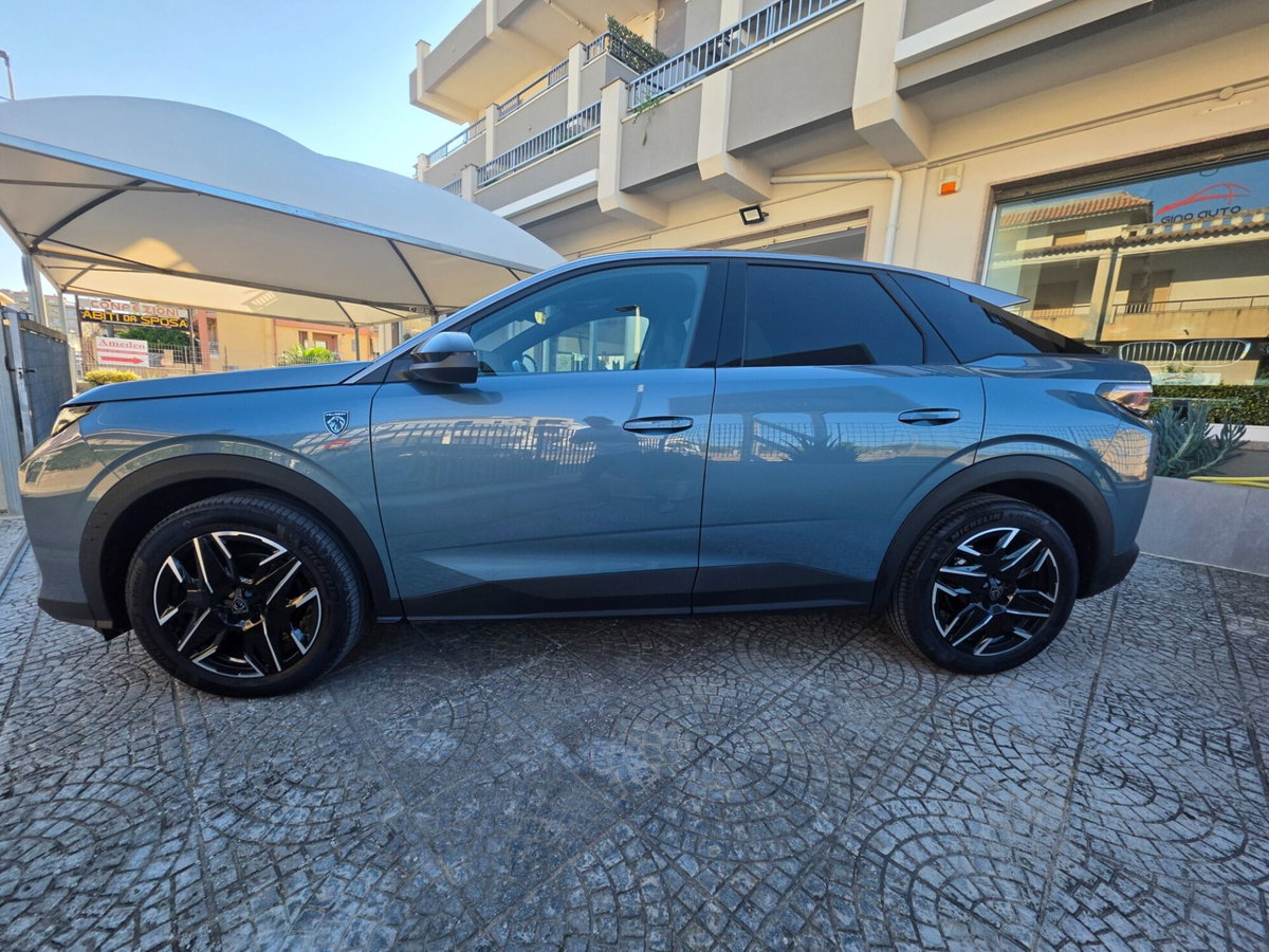 Peugeot 3008 1.2 hybrid GT Exclusive 145cv e-dcs6 (18)
