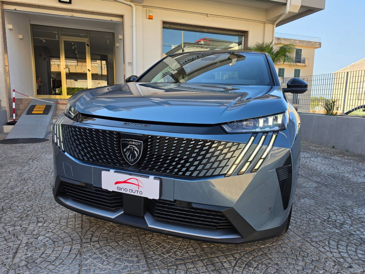 Peugeot 3008 1.2 hybrid GT Exclusive 145cv e-dcs6 (4)