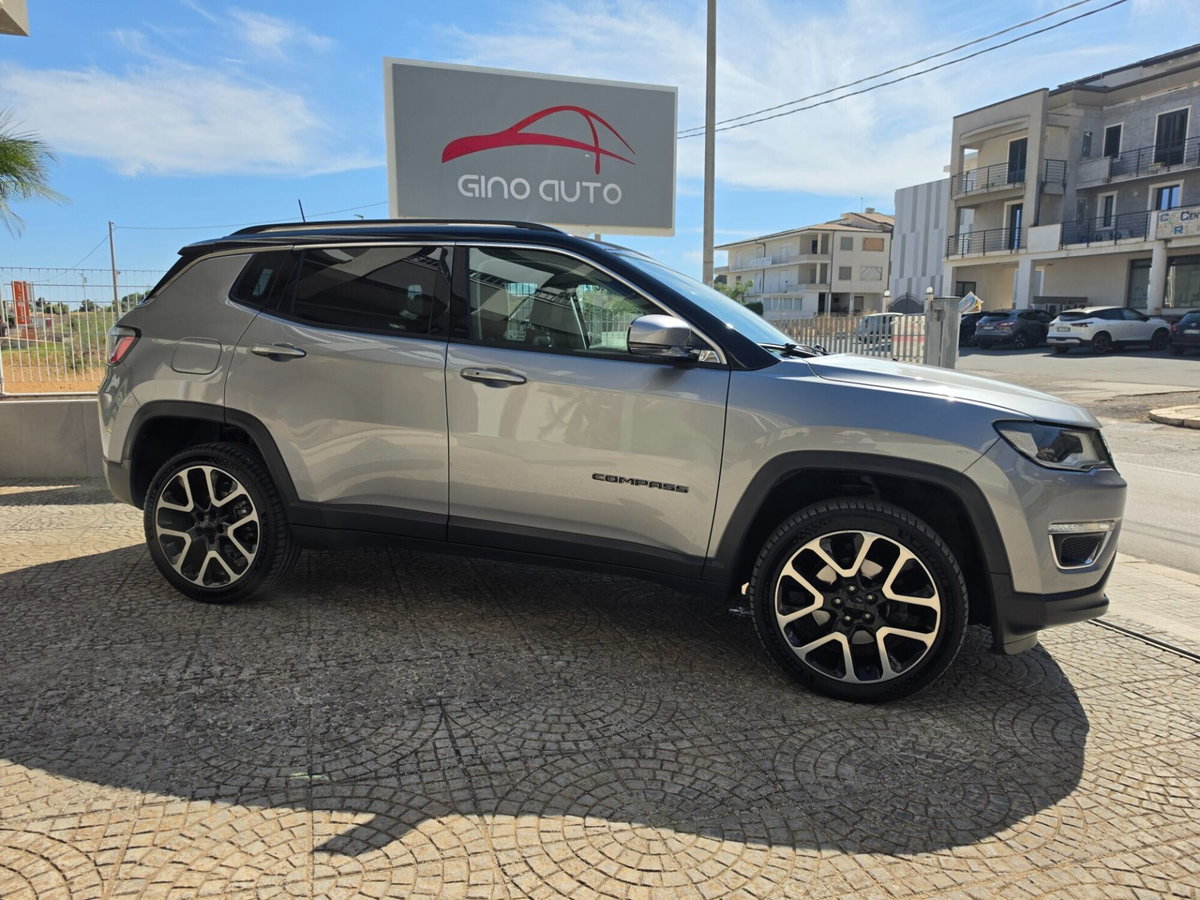 Jeep Compass 2.0 Multijet II 4WD Limited (8)