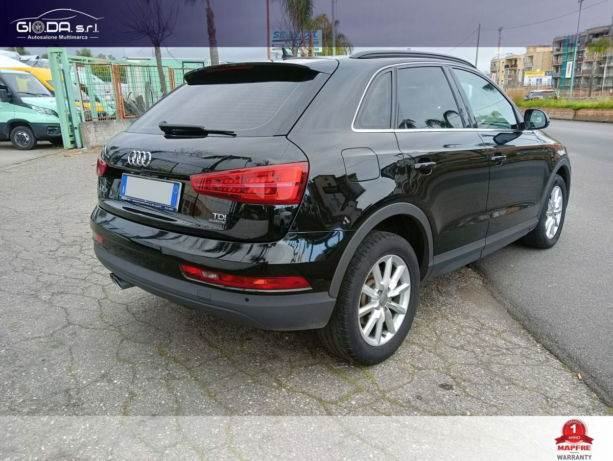 Audi Q3 2.0 TDI 150 CV S tronic S line Edition (4)