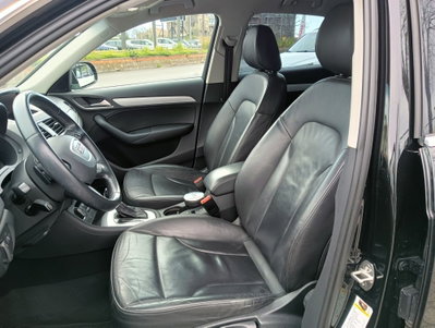 Audi Q3 2.0 TDI 150 CV S tronic S line Edition (8)