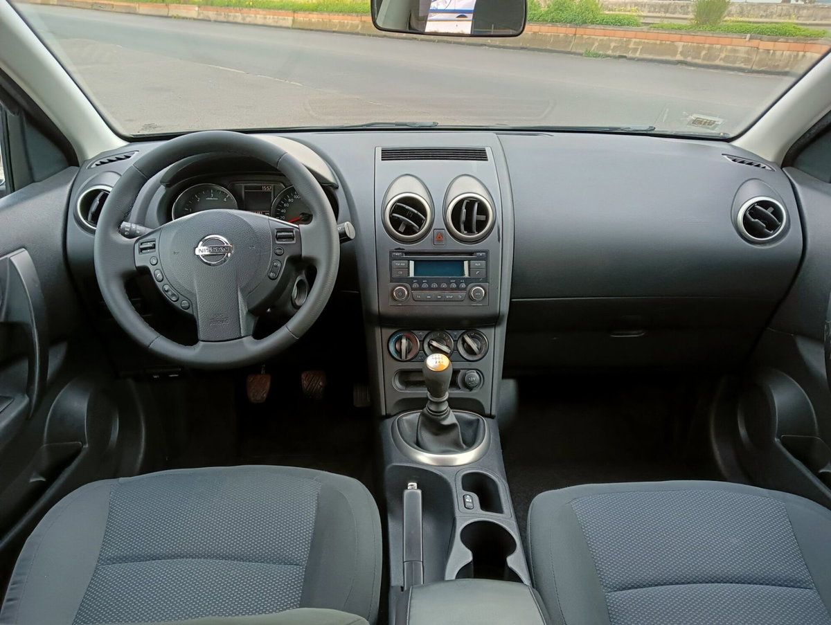 Nissan Qashqai 1.6 dCi DPF Visia (11)
