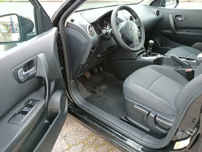 Nissan Qashqai 1.6 dCi DPF Visia (7)