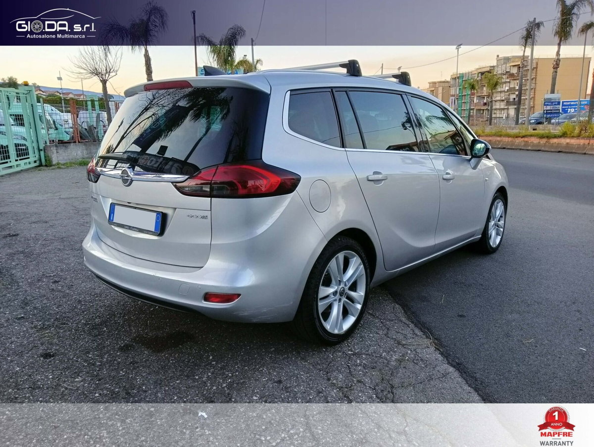 Opel Zafira Tourer 1.6 CDTi 136CV Start&Stop Cosmo (4)