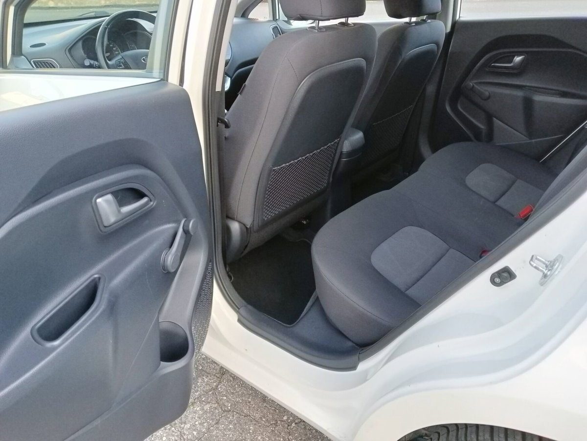 Kia Rio 1.1 CRDi 5p. Active Collection (13)