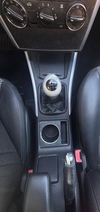 Mercedes-Benz Classe B 200 CDI Sport (17)