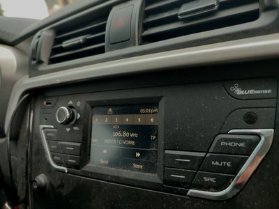 Mahindra KUV100 KUV100 1.2 VVT M-Bifuel(GPL) K8 (12)