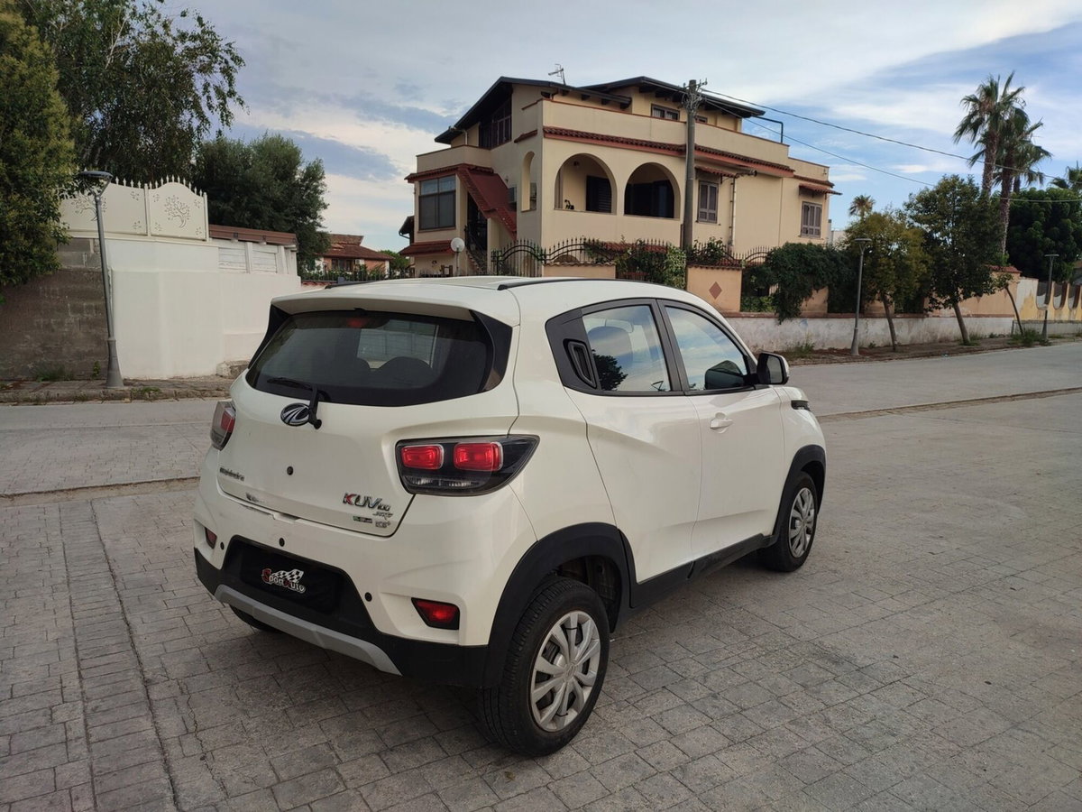 Mahindra KUV100 KUV100 1.2 VVT M-Bifuel(GPL) K8 (7)