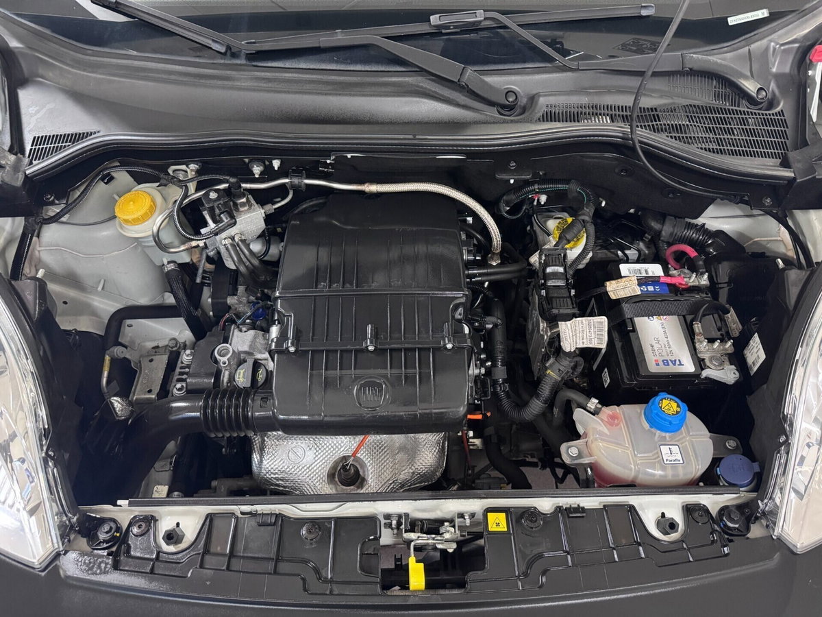 Fiat Qubo 1.4 8V 77 CV Easy Natural Power (10)