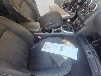Nissan Qashqai 1.5 dCi Visia (18)