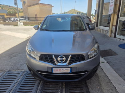 Nissan Qashqai 1.5 dCi Visia (3)