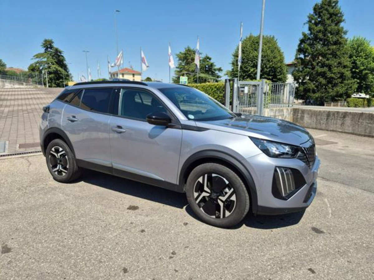 Peugeot 2008 1.2 hybrid Allure 145cv e-dcs6 (6)