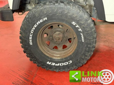 Land Rover Defender 90 2.5 Td5 Station Wagon (17)