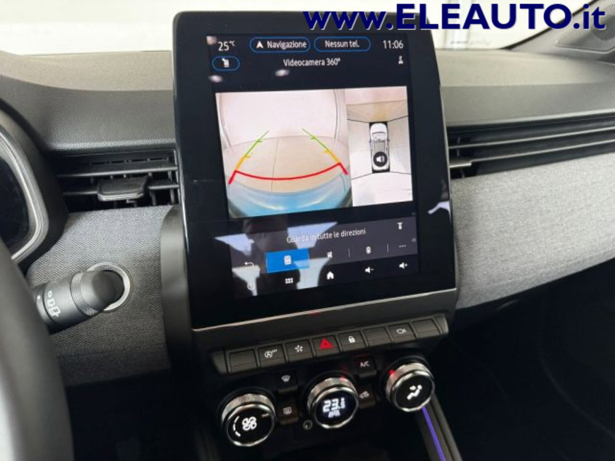 Renault Clio 1.0 tce Techno Gpl 100cv (10)