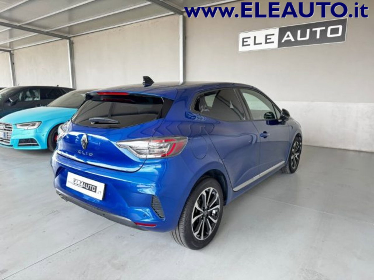 Renault Clio 1.0 tce Techno Gpl 100cv (6)
