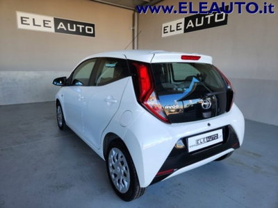 Toyota Aygo Connect 1.0 VVT-i 72 CV 5 porte x-music MMT (4)