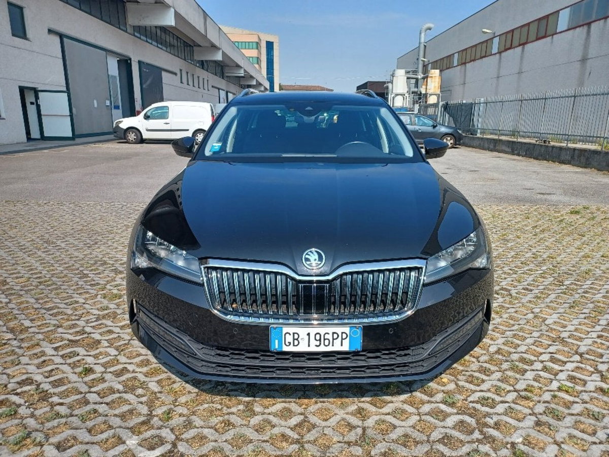 Skoda Superb Station Wagon 1.6 TDI SCR DSG Wagon Executive