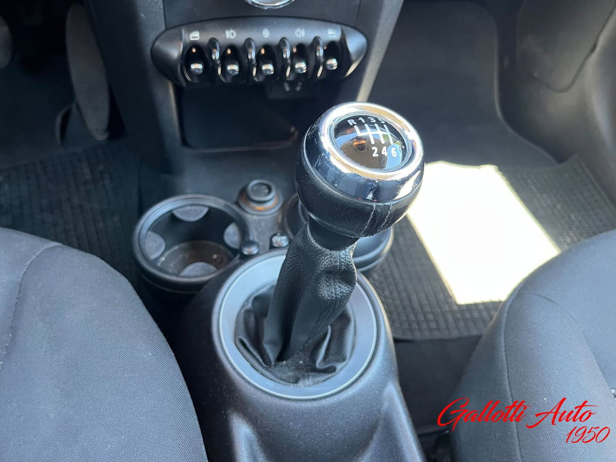 MINI Mini 1.6 16V One D (13)