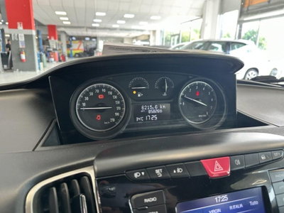 Lancia Ypsilon 1.2 69 CV 5 porte Mya (13)