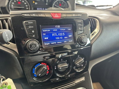 Lancia Ypsilon 1.2 69 CV 5 porte Mya (14)